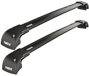 Комплект багажника Thule WingBar Edge Black, M, черный, для а/м со штатными местами Комплект багажника Thule WingBar Edge Black, M, черный, для а/м со штатными местамиБагажники<br>Низкая посадка и близость к крыше автомобиля создают привлекательный вид. Слегка выгнута для удобной подгонки. Удобный в применении инструмент с индикацией крутящего момента для безопасного закрепления. Подходит ко всем автомобилям благодаря телескопическим опорам выдвигаются на 50 мм с каждой стороны. Предварительно собранные и полностью укомплектованные элементы облегчают использование. С применением авиа технологии для минимизации шума и потребления топлива. WindDiffuser™ перенаправляет воздушные потоки. TrailEdge™ для снижения сопротивления воздуха. Изделие успешно прошло испытание City Crash до 75 кг согласно нормативам ISO.<br>