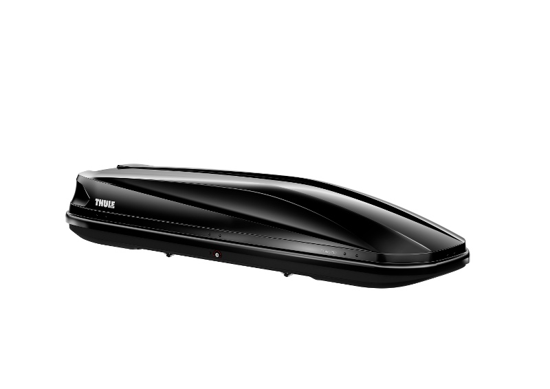 Бокс Thule Touring 700, 232х70х42см, черный глянцевый, 2-х сторонний, для устан. на багажник Бокс Thule Touring 700, 232х70х42см, черный глянцевый, 2-х сторонний, для устан. на багажникБагажники<br>Автобокс Thule Touring 700 - бокс для путешествий всей семьей. Отлично подходит и для перевозки лыж и для перевозки вещей в любое время года.<br> Новые современные формы бокса соответствуют всем требованиям современной моды автопрома и имеют хорошие аэродинамические свойства.<br> Быстрая система установки, центральный замок, двухстороннее открытие создает комфортное использование бокса на вся всех этапах.<br> Трехточечная фиксация груза обеспечит безопасность при не стандартных ситуациях на дороге во время движения.<br>