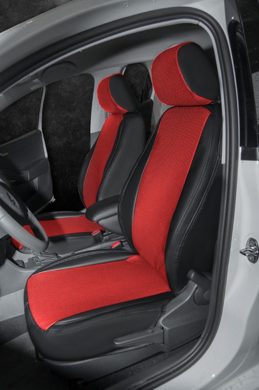 

Чехлы Почин Skoda Rapid экокожа красно-черные