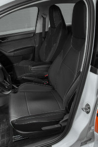 

Чехлы Почин Skoda Rapid экокожа черные
