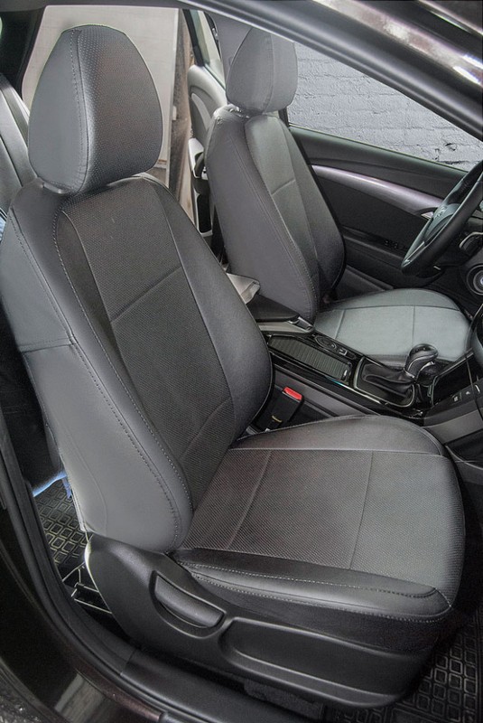 

Чехлы Почин Hyundai i40 экокожа перфорация серые