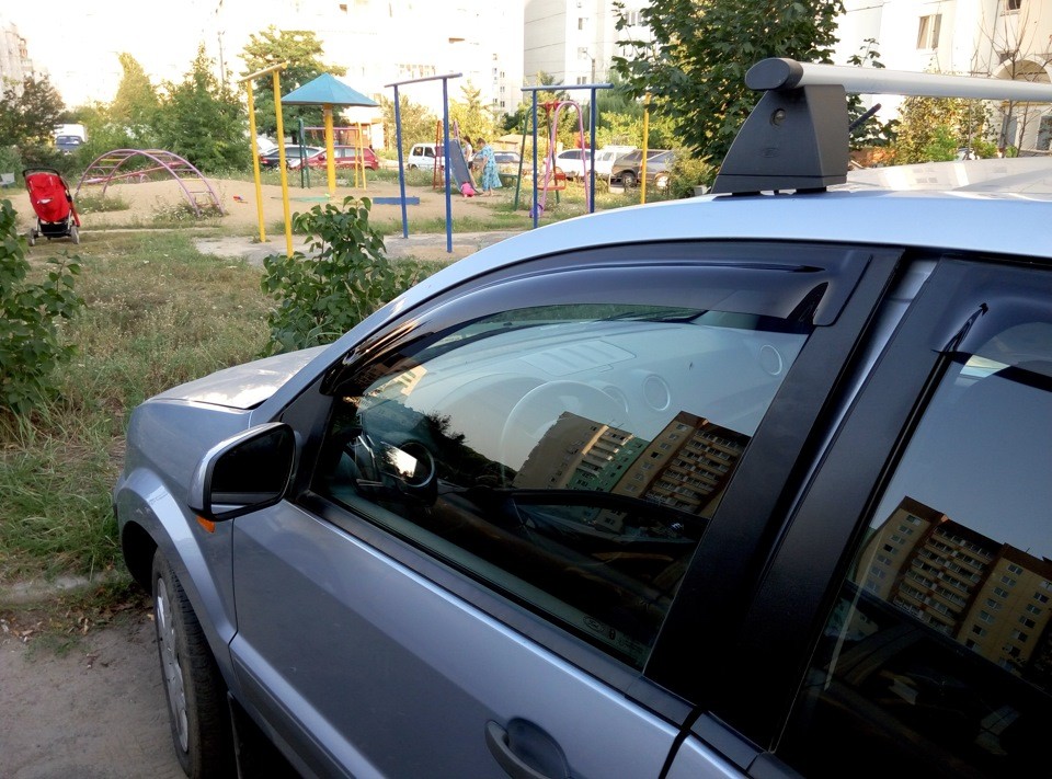 

Дефлекторы окон 4 door Ford Fusion 2004-2012 4 шт