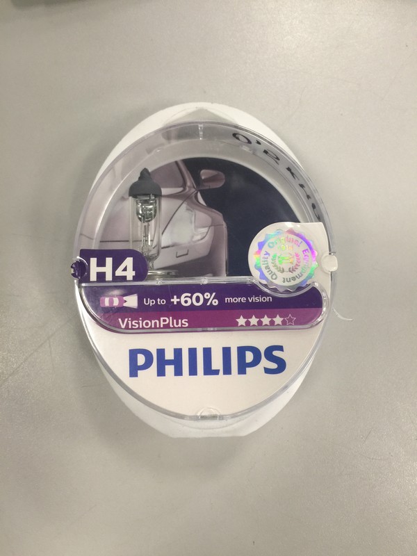 

Лампа H4 12V 60/55W P43t (PHILIPS) +60% vision plus (2шт.) "витринный образец"