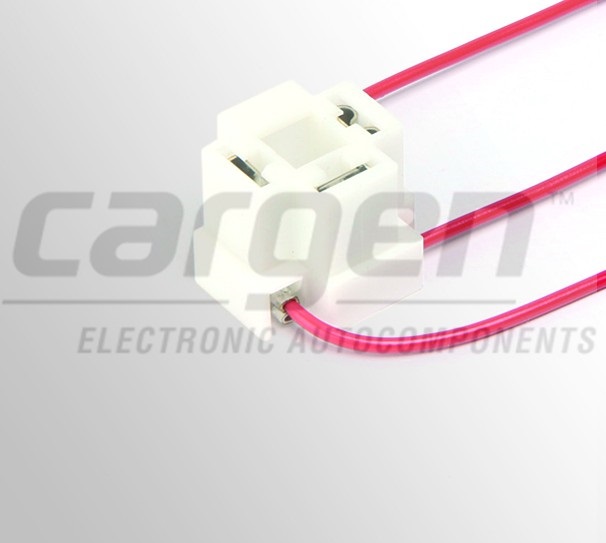

Колодка проводки лампы H4, R2 с 3 мя проводами (Cargen) АХ 338