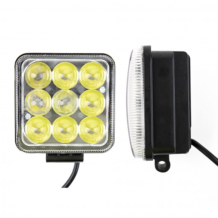 

Фара дополнительная светодиодная (квадратная) 4D EPISTAR 27W (9х3W) 10-30V 104х104х60мм YADA